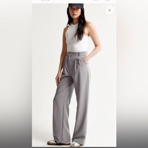 Abercrombie and Fitch, grey pants size medium